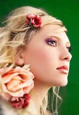 Tipy na líčenie očí a pier pre lieskové oči