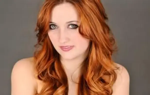 sombra ahumada en ojos verdes