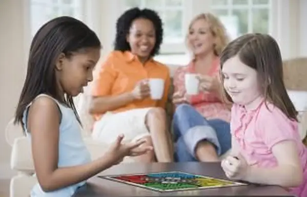 Prepáč! Pravidlá stolových hier: Klasická a alternatívna hrateľnosť