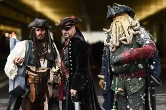 שודדי הקאריביים סרטים לפי הסדר