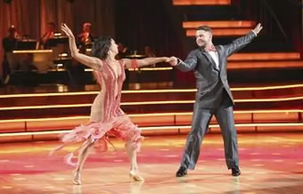 הרקדנית שריל בורק עם בן הזוג ג'ק אוסבורן