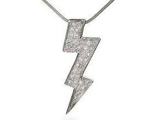 번개 볼트 펜던트 의미 + 8 가지 눈에 띄는 스타일