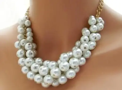 Naszyjnik z masywnych pereł