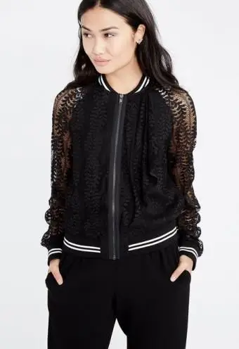 レースボンバージャケット