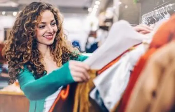 レイチェルロイファッション