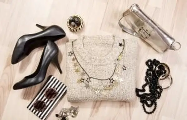 Zimowy sweter i dodatki