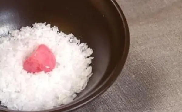 שיטות טבעיות לניקוי גבישים