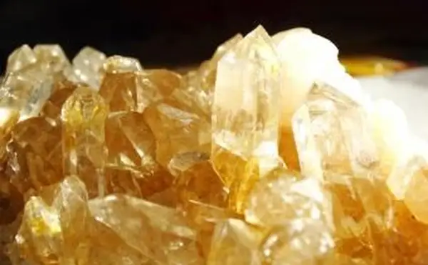 cristais de citrino