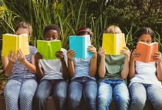 トップ児童書出版社