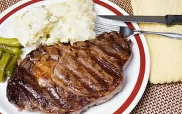 Meilleure façon de cuisiner un steak de faux-filet