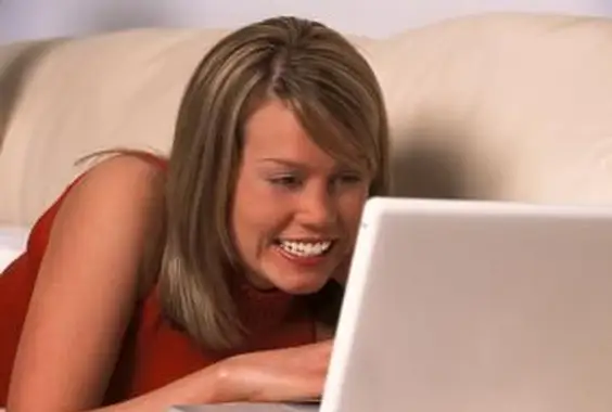 כרטיסים אלקטרוניים במחשב נייד