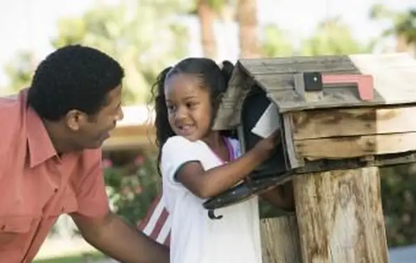 Znajdź darmowe rzeczy dla dzieci pocztą