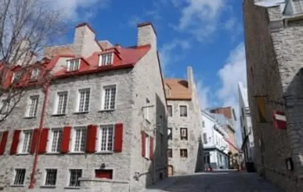 השפה הרשמית של קוויבק