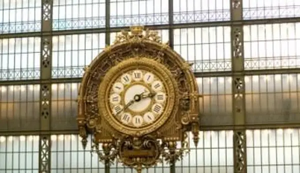 Famoso reloj parisino