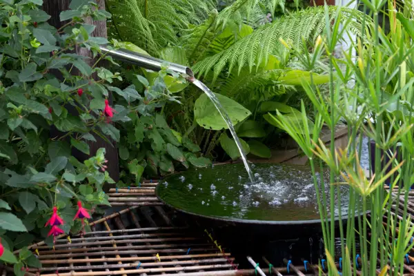 Garden water feature
