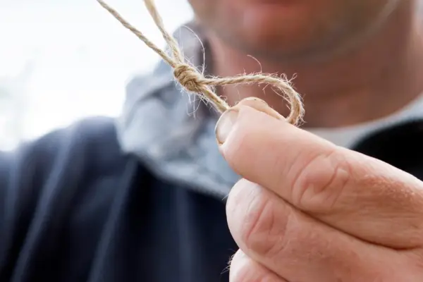 How to store onions - making a noose