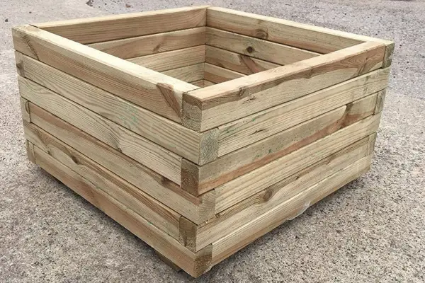 Simply Wood Square Planter - Verdantvows