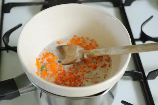 Add the flowers and stir well