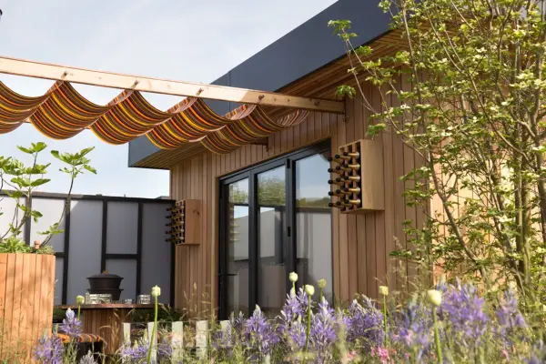 Fixed awning. Sarah Cuttle