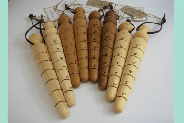 Wooden Garden Dibbers – Verdantvows