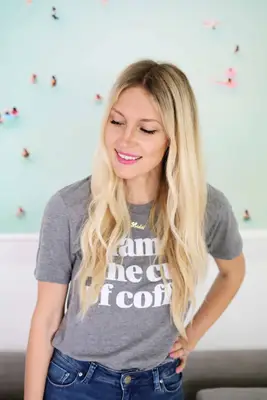 How To Curl Your Hair Without A Curling Iron!