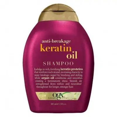 健康で美しい髪のための9つの最高のプロテインシャンプー