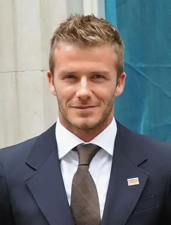 Stylowe krótkie cięcie na załogi crew