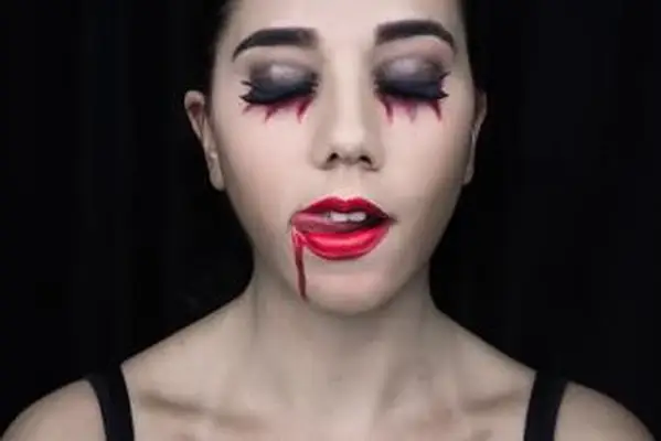 femme, porter, halloween, maquillage