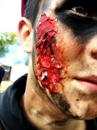 homme, à, halloween, maquillage