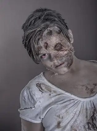 maquillage de cicatrice de zombie