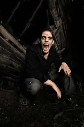 Pánske tipy na líčenie upírov