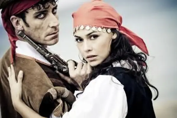 Come truccarsi per Halloween Pirate