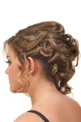 prom-curls.webp