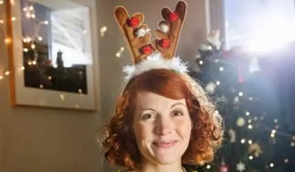 あらゆるパーティーのための12の社会的に距離のあるホリデーゲーム