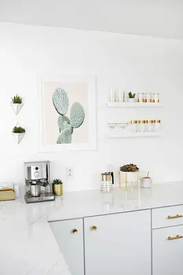 Laura's Kitchen Tour (Part 2!)