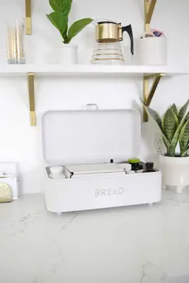 5 Easy Ways To Declutter Your Countertop (This Time For Good!)