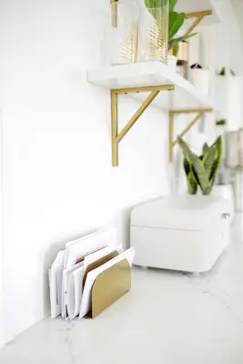 5 Easy Ways To Declutter Your Countertop (This Time For Good!)