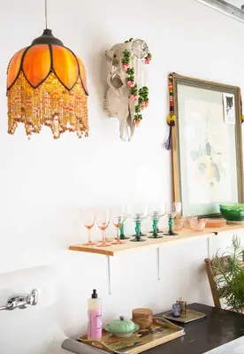 Hjemme med Rebecca Holopter i Mar Vista, California