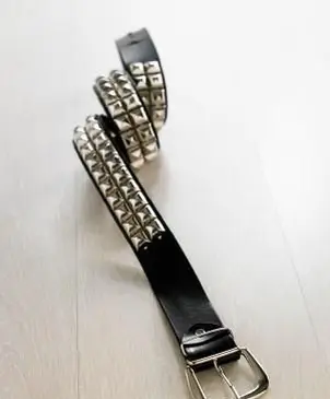 Wie kann ich mein eigenes Kuss-Kostüm herstellen?