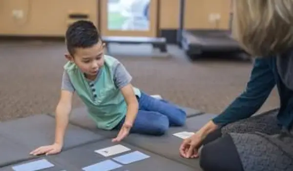 9 gier do dopasowywania do druku i DIY dla dzieci