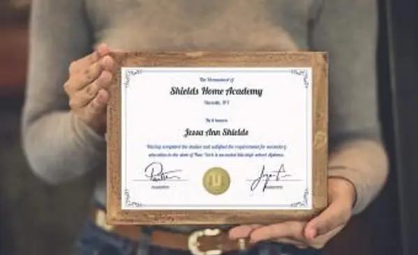 Datos del diploma de educación en el hogar y plantillas editables gratuitas