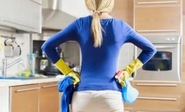 家からカビを取り除くにはどうすればよいですか？