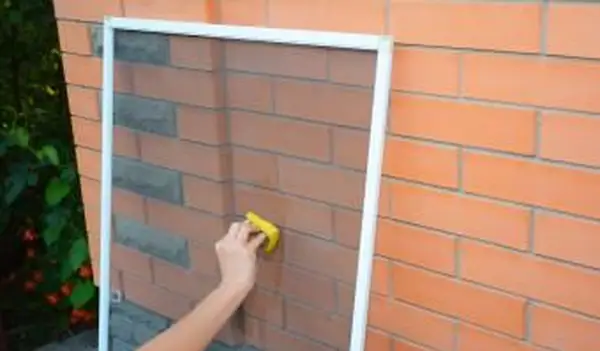 Como limpar telas de janelas: obtenha resultados rapidamente