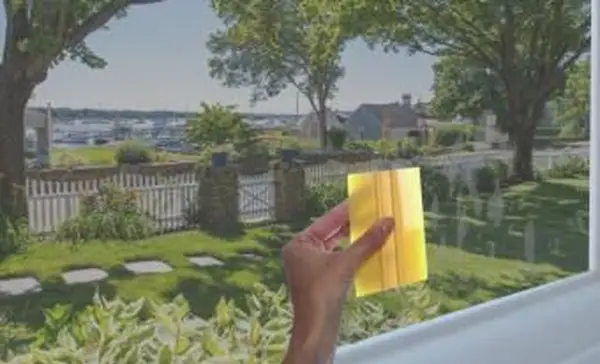 Film de fenêtre de raclette