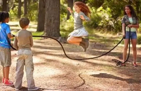 7 canciones clásicas de saltar la cuerda