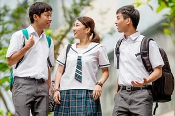 Uniforme scolastica cinese