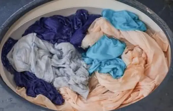 Lavage des mains en soie