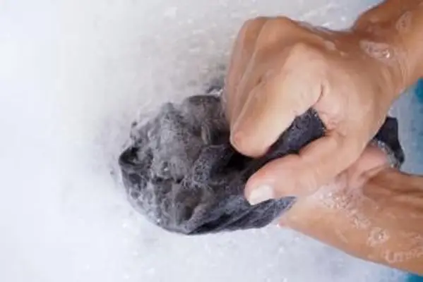 בגדי כביסה של אדם