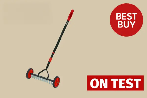 De bedste græsplænskarfiers, fra manuel til mekaniske maskiner