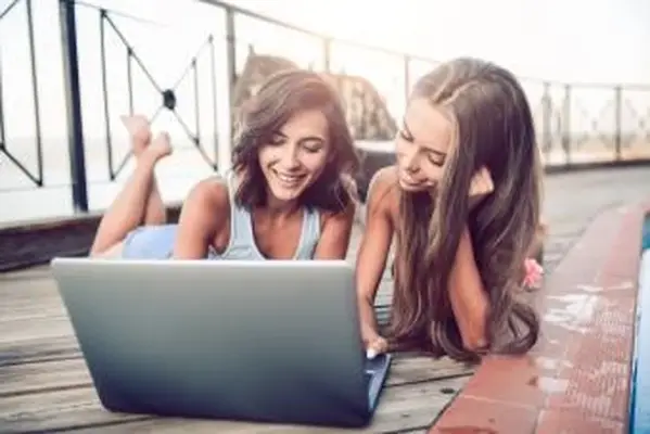 Top-Websites für Teenager-Lesben